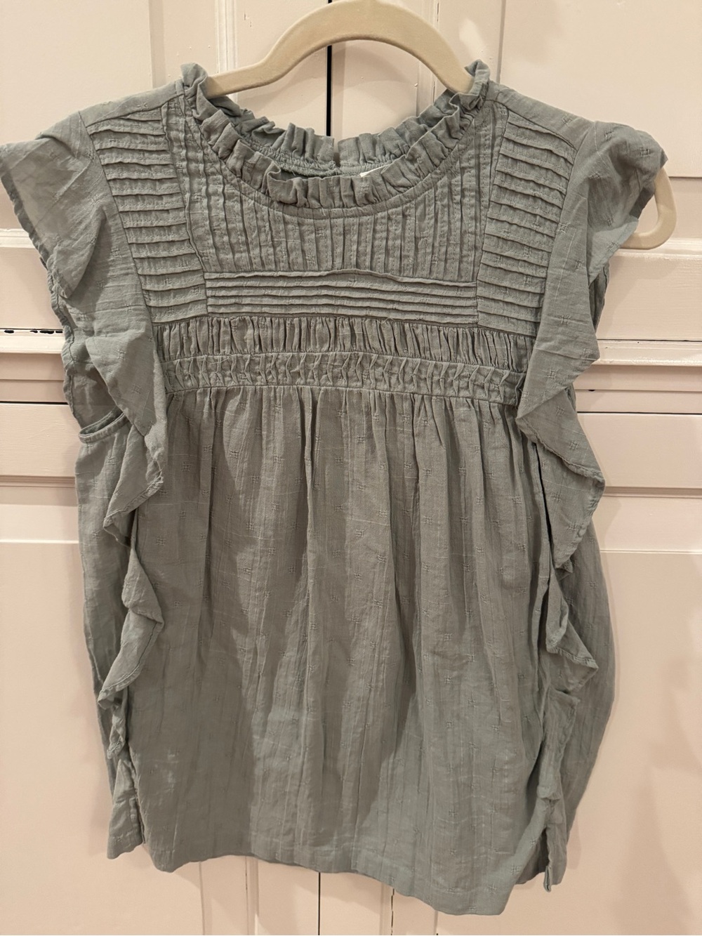 beachlunchlounge Sage Pintuck Ruffle Flutter Blouse